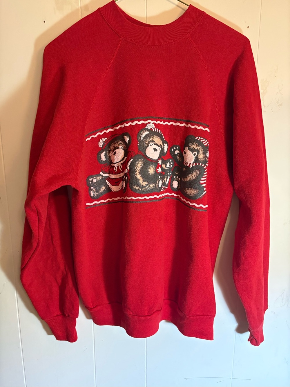 90s Vintage Tultex Red Teddy Bear Christmas Sweatshirt Large Boxy Raglan USA